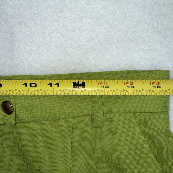 MONDI Pleated Womens Casual Shorts Kelly Green Polyester Size 42 - Picture 8 of 10